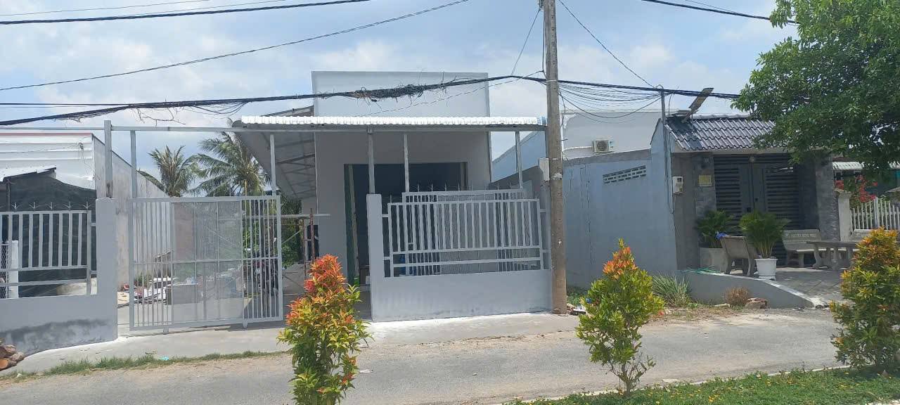 Phòng trọ cho thuê mặt tiền đường Sương Nguyệt Ánh, Sóc Trăng - Chỉ 1.9 triệu/tháng!