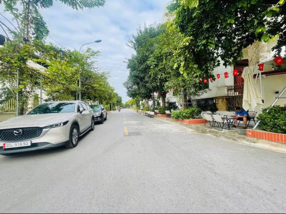 Đất nền Tân Hồng, Từ Sơn 105m² giá 10 tỷ - Cơ hội đầu tư lý tưởng!