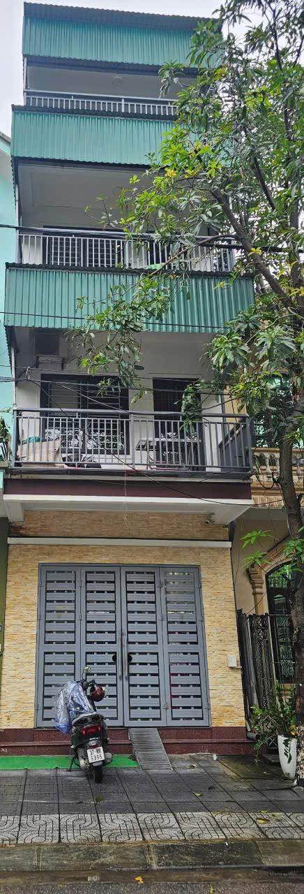 Nhà 4 tầng mặt đường Trần Thủ Độ, TP Vinh 52m² giá 7 tỷ - Vị trí đắc địa gần hồ Goong!