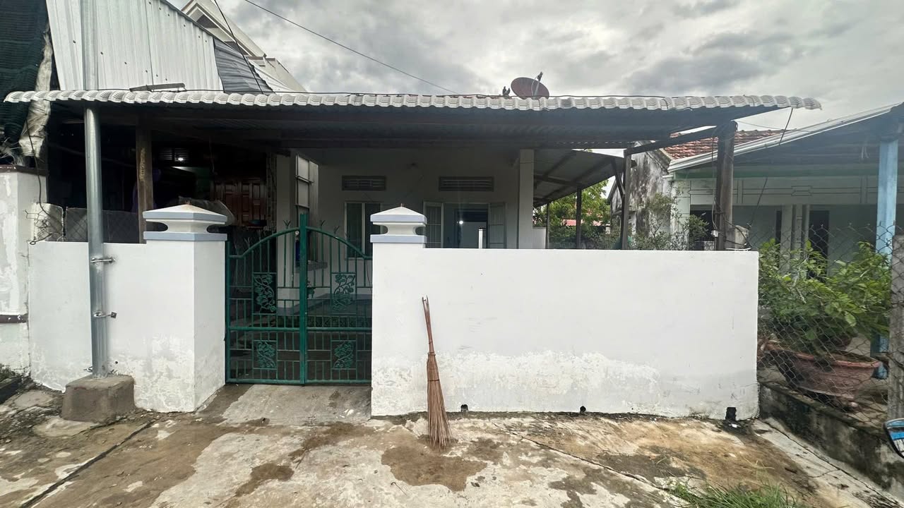 Nhà riêng Vạn Lương 114m² giá 850 triệu - Ô tô vào tận đất!