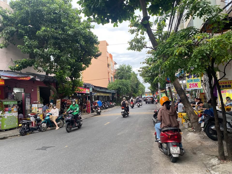 Đất nền Hòa Cường Bắc 105m² giá 8.x tỷ - Kinh doanh sầm uất, vị trí đắc địa!