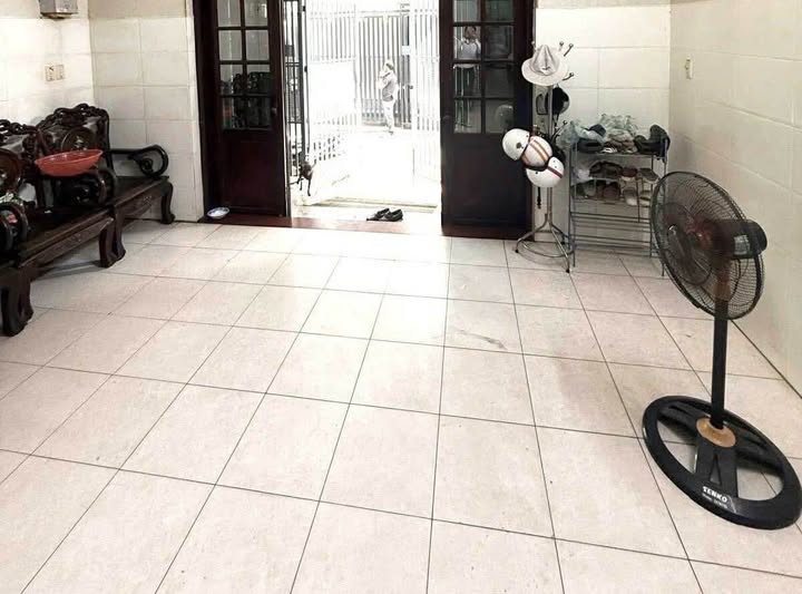 Nhà 2 tầng mặt tiền đường Xuân Thiều 100m² giá 4 tỷ - Cơ hội đầu tư tuyệt vời!