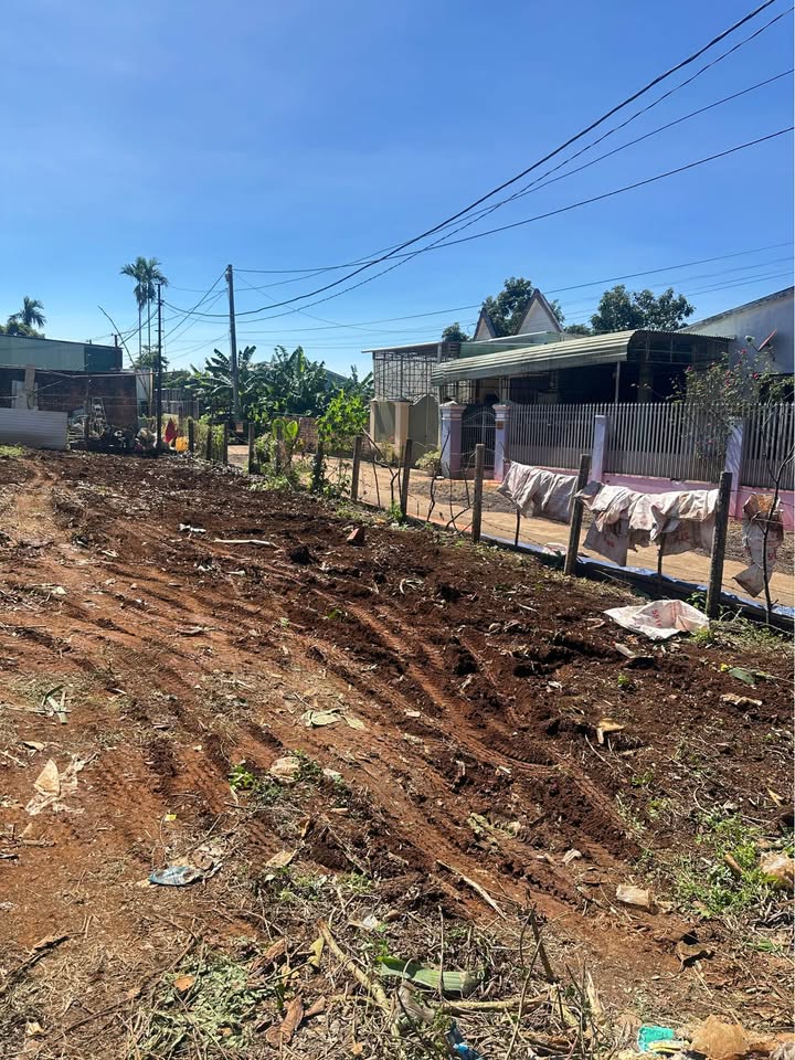 Bán đất Trường Sơn Pleiku 110m² giá chỉ 800 triệu - An ninh tốt, gần chợ!