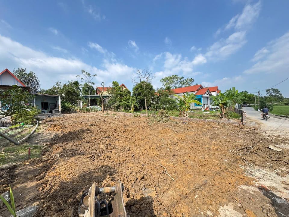 Đất nền Hương Sơn Bình Xuyên 140m² giá 1.1 tỷ - View cánh đồng tuyệt đẹp!