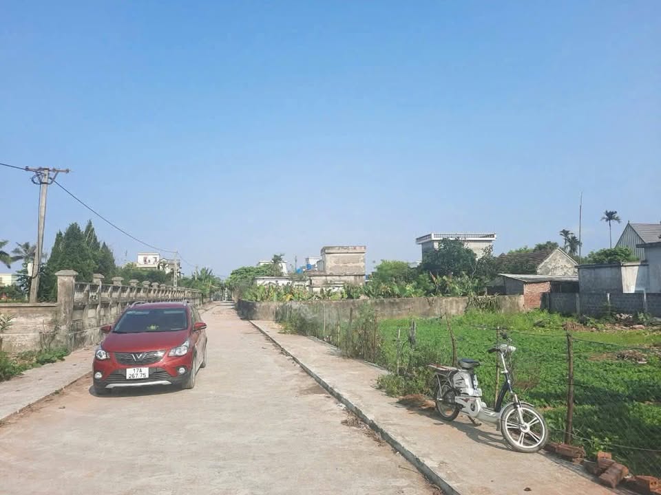Đất nền Tiền Hải Thái Bình 100m² giá 700 triệu - Hướng Bắc, ô tô quay đầu!
