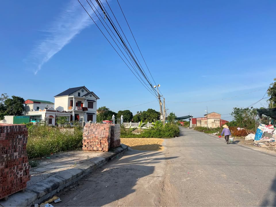 Đất nền KDC Đông Quan, Đông Hưng 108m² giá chỉ 700 triệu - Cơ hội đầu tư tuyệt vời!