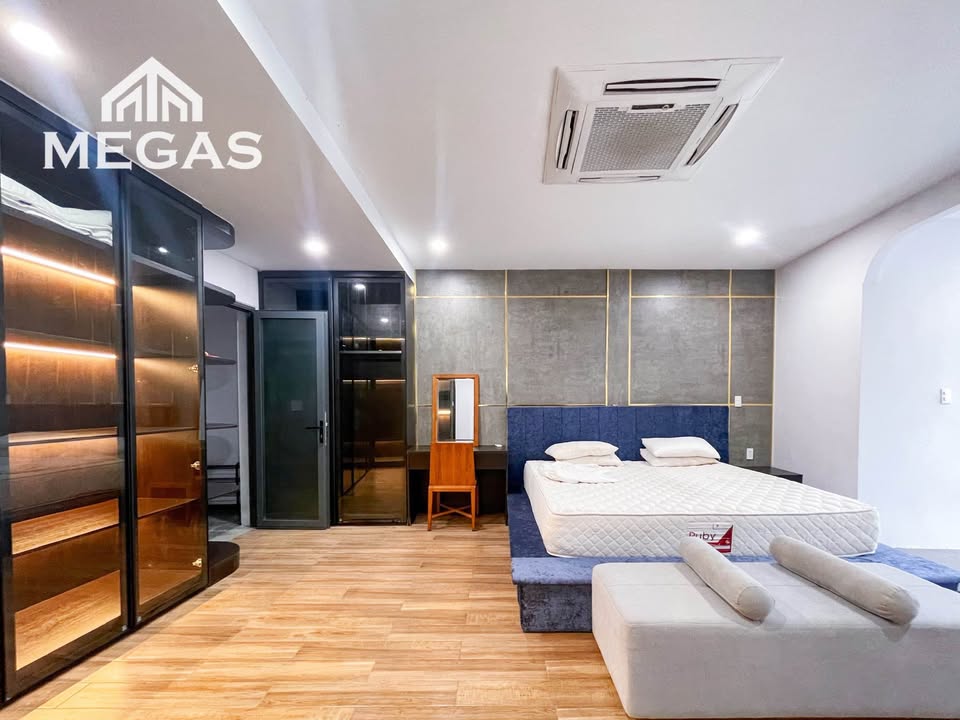 Penthouse 3 phòng ngủ Hoàng Hoa Thám Nha Trang 150m² - View biển tuyệt đẹp