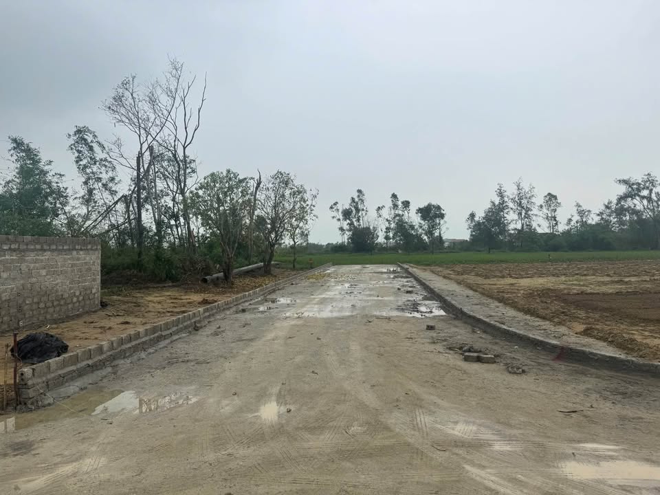 Đất nền Vinh Tân 120m² giá 1 tỷ - Vị trí thuận tiện gần trường học