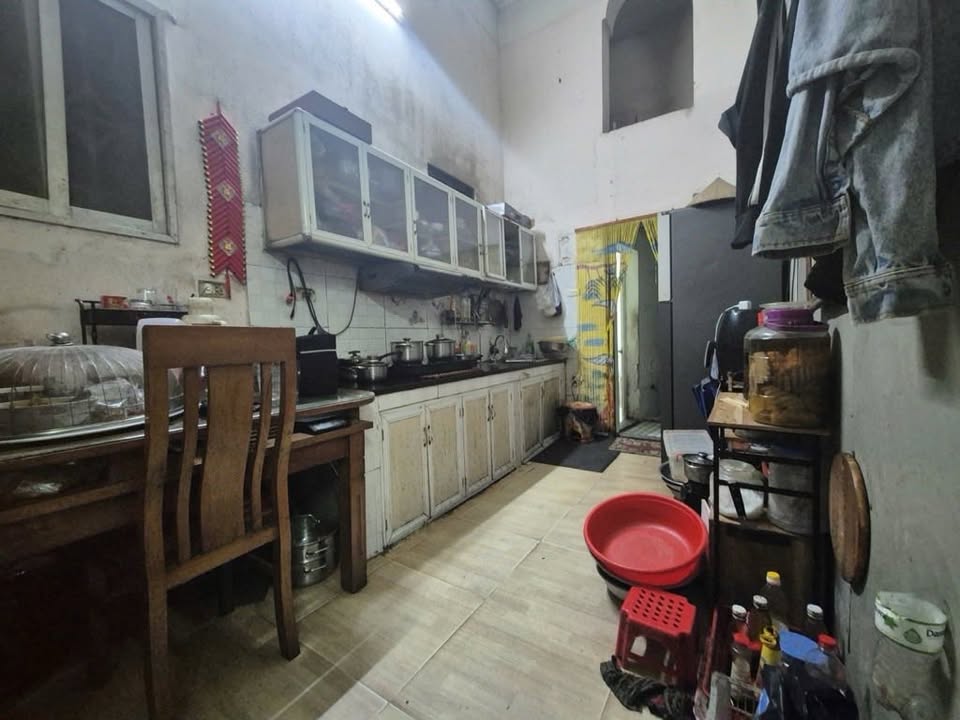 Nhà mặt phố Định Công Thượng, Hoàng Mai 66m² giá 2 tỷ - Kinh doanh sầm uất!