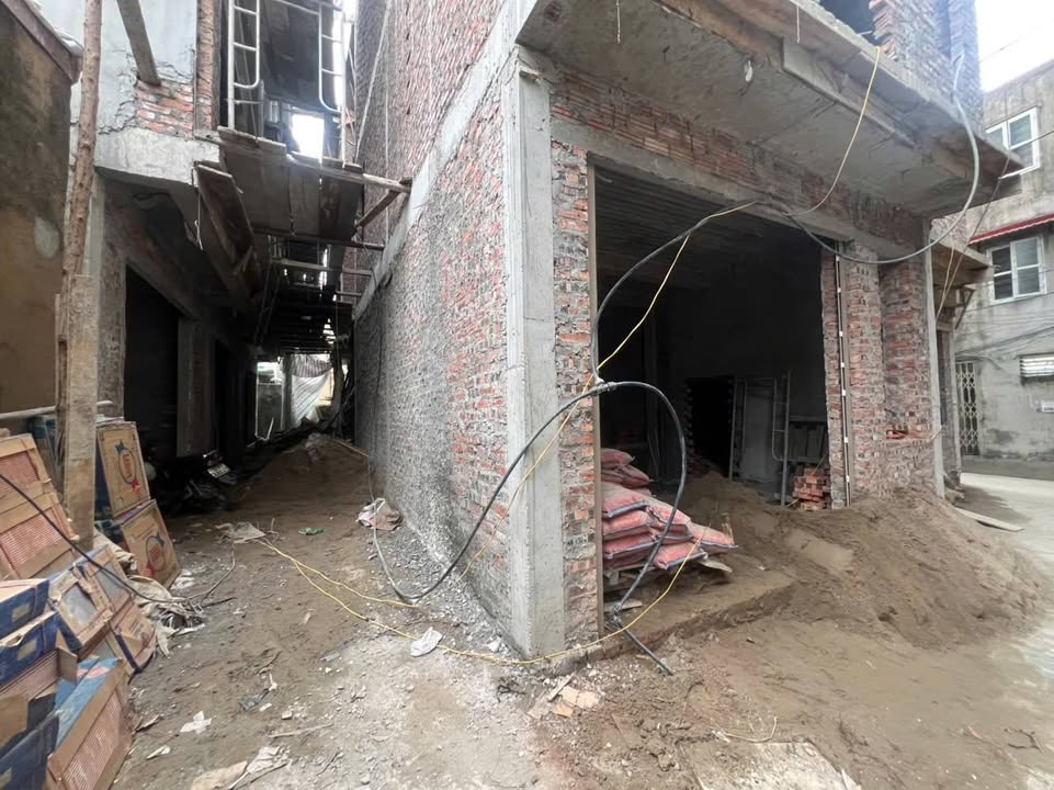 Nhà 3 tầng mới xây đường Nguyễn Lương Bằng 42m² giá 2.55 tỷ - Thiết kế theo ý muốn!