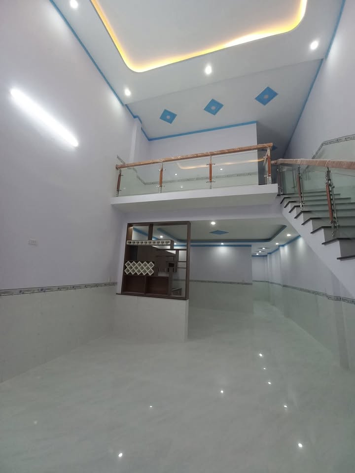 Nhà bán Trảng Bom, Đồng Nai 100m² giá 1.89 tỷ - Sổ hồng chính chủ, đường thông thoáng