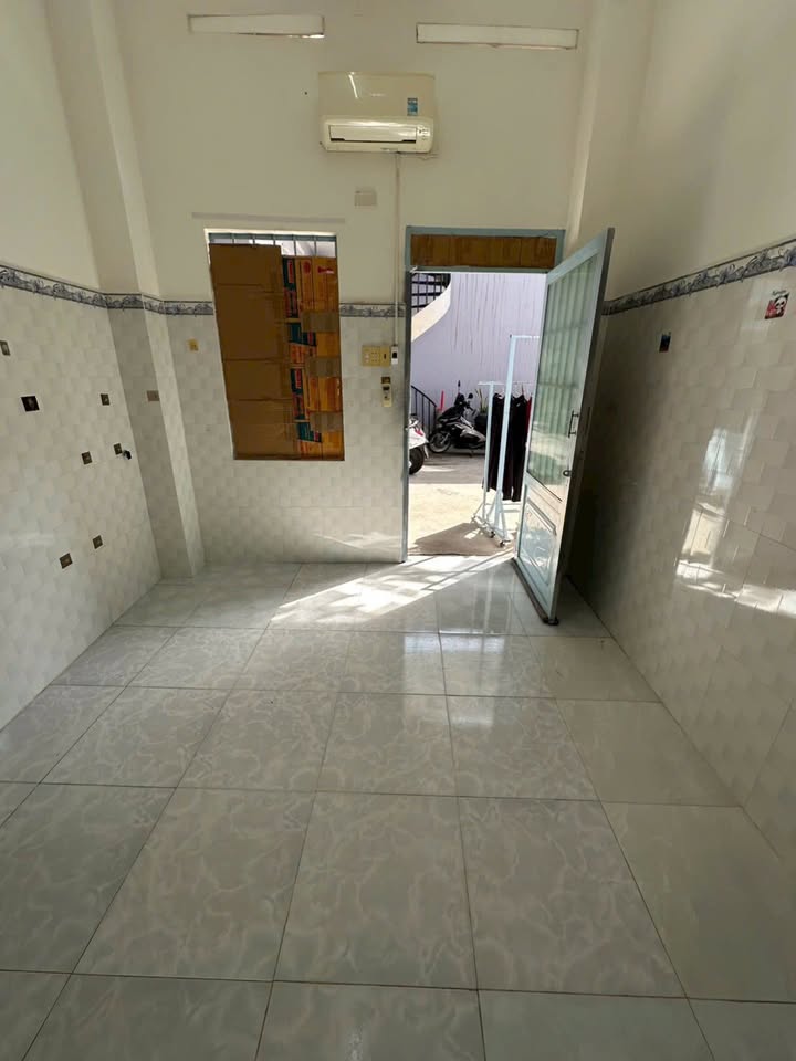 Phòng trọ cho thuê tại Phan Thiết, giá 1.2 triệu - Sạch sẽ, tiện nghi đầy đủ!