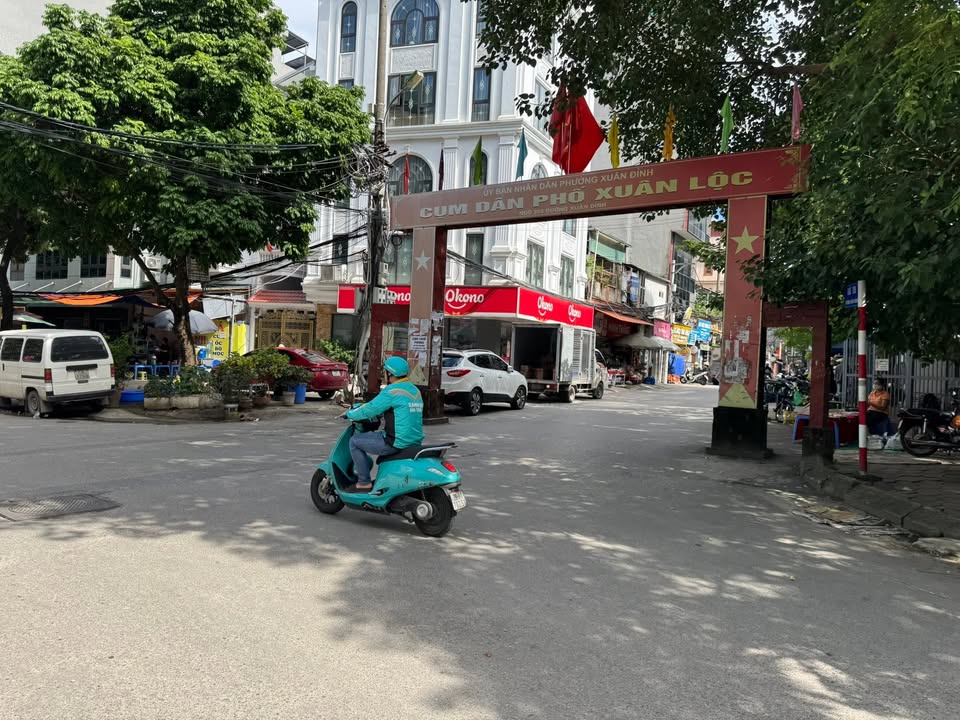 Đất nền đường Đỗ Nhuận, Xuân Đỉnh 30m² giá 7 tỷ - Sẵn sàng giao dịch!