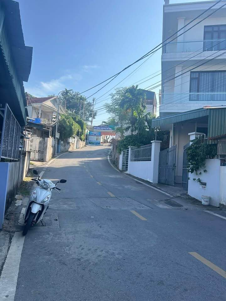 Nhà riêng phường Hà Tu, Hạ Long 86m² giá 1.5 tỷ - Gần trường học và chợ