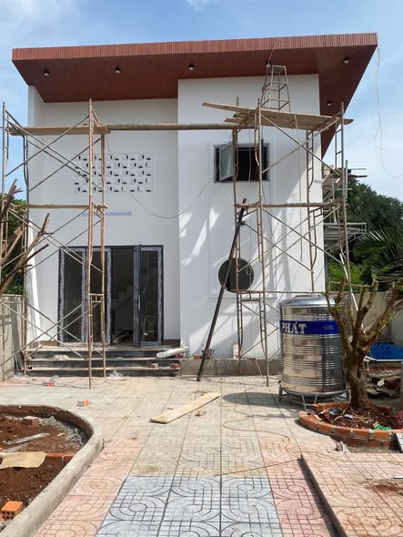 Nhà vườn Trần Nhân Tông, Buôn Ma Thuột 243m² giá 2.38 tỷ - Hồ bơi riêng, không gian chill tuyệt đẹp!