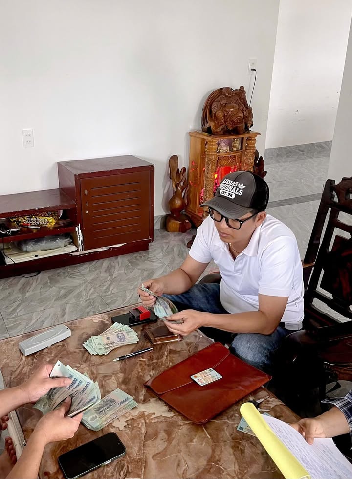 Nhà mặt tiền Hùng Vương Bảo Lâm 160m² giá 6.4 tỷ - Sẵn sàng kinh doanh!