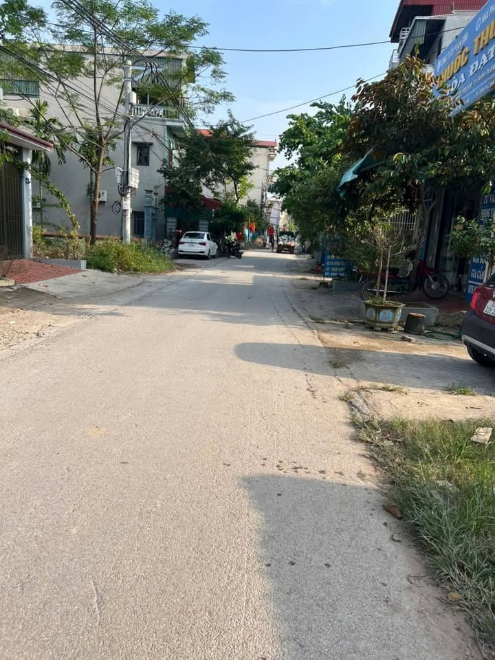 Đất đấu giá Cao Thành 79,9m² giá 3 tỷ - Vị trí đắc địa cho đầu tư!