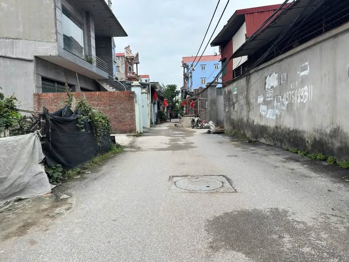 Đất nền Hương Mạc Từ Sơn 56m² giá 2 tỷ - Đường ô tô tránh nhau