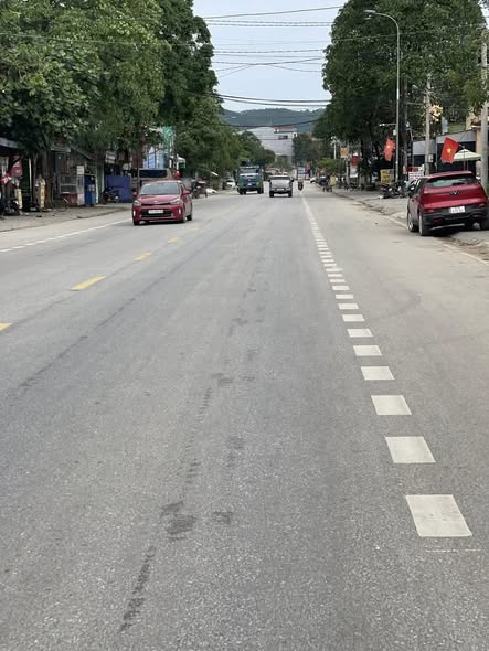 FrontHouse kinh doanh QL48A Thái Hòa 236m² giá 5 tỷ - Vị trí đắc địa, dân cư đông đúc!