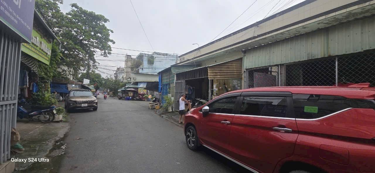 Đất và Nhà Trọ Tân Tạo A, Bình Tân 200m² giá 10.988 tỷ - Đầu tư sinh lời ngay!