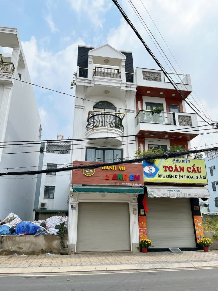 Bán nhà mặt tiền Nguyễn Hữu Tiến, Tân Phú 68m² - Vị trí kinh doanh sầm uất!