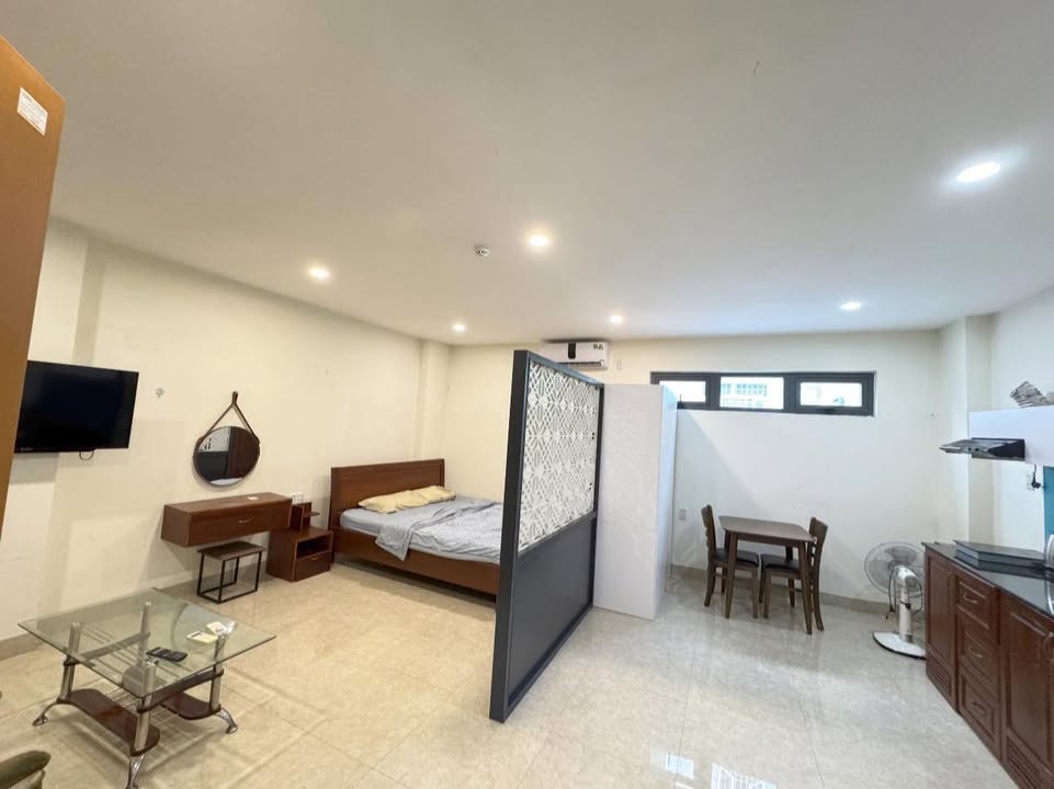 Căn hộ cho thuê full nội thất tại đường Châu Thị Vĩnh Tế, Đà Nẵng - Gần biển Mỹ Khê