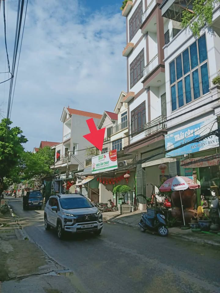 Cửa hàng cho thuê mặt bằng 86m² mặt chợ Yên Quán - Kinh doanh sầm uất!