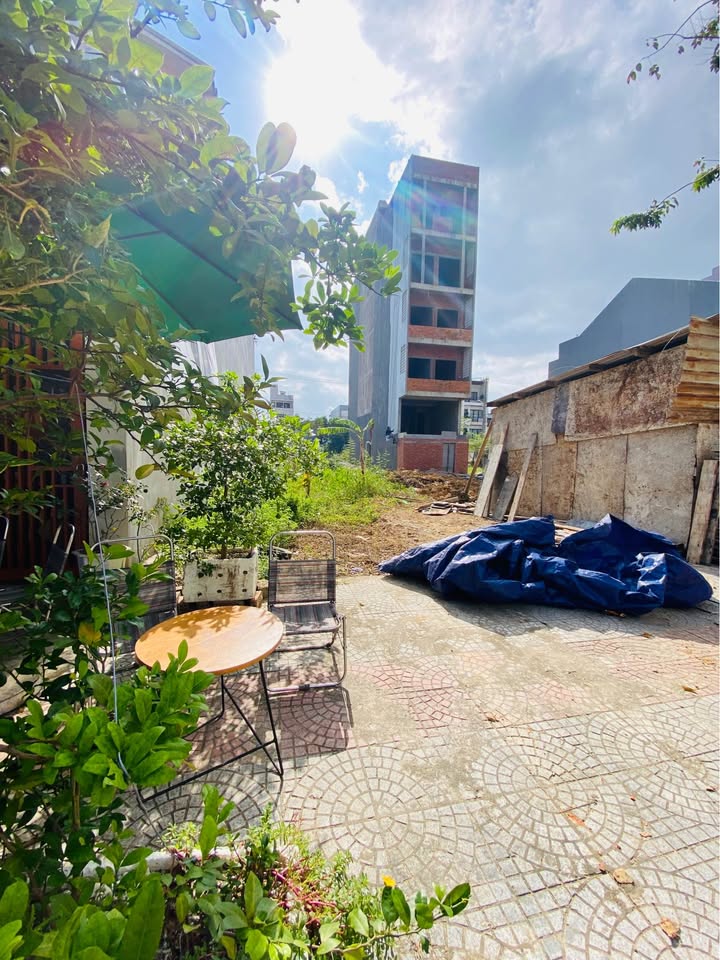 Lô đất 105m² đường Hói Kiểng 21 - Đà Nẵng giá 5.53 tỷ - Khu dân cư đông đúc!