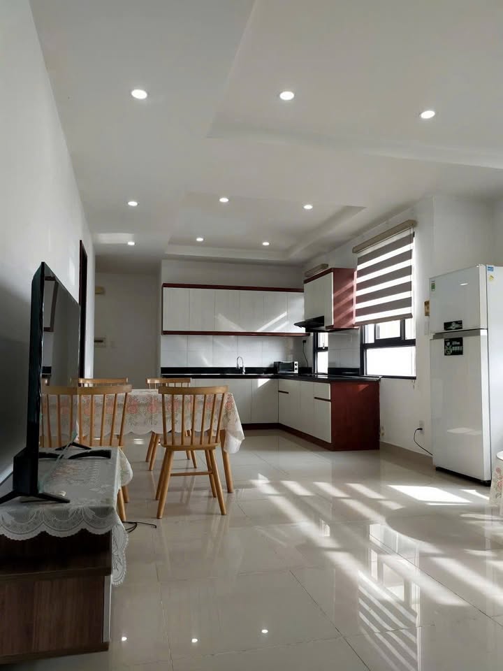 Căn hộ Thịnh Vượng quận 2 77m² giá 4.25 tỷ - Full nội thất sang trọng!