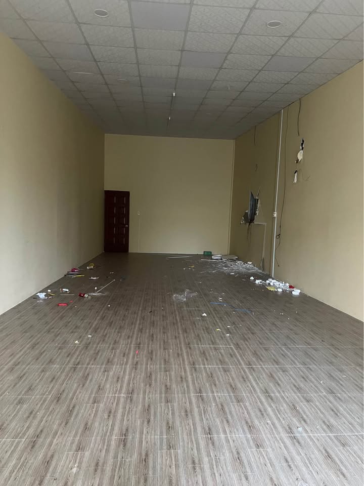 Cho thuê mặt bằng nhựa Phú Thủy, Phan Thiết 100m² giá 4 triệu - Sẵn sàng làm văn phòng hoặc lớp học!