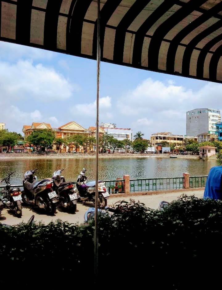 Nhà cho thuê mặt đường Hồ Sen, Hải Phòng 31m² – Kinh doanh ngay!