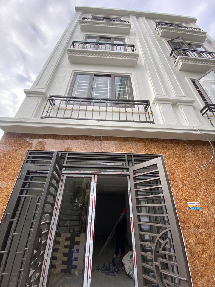 Nhà 4 tầng Phượng Đồng - Chương Mỹ 38m² giá 1.3 tỷ - Nhận nhà ngay!