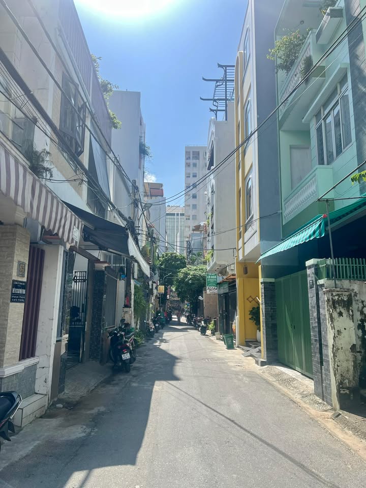 Bán đất mặt tiền Thạch Lam 80m² giá 13.5 tỷ - Gần biển Mỹ Khê