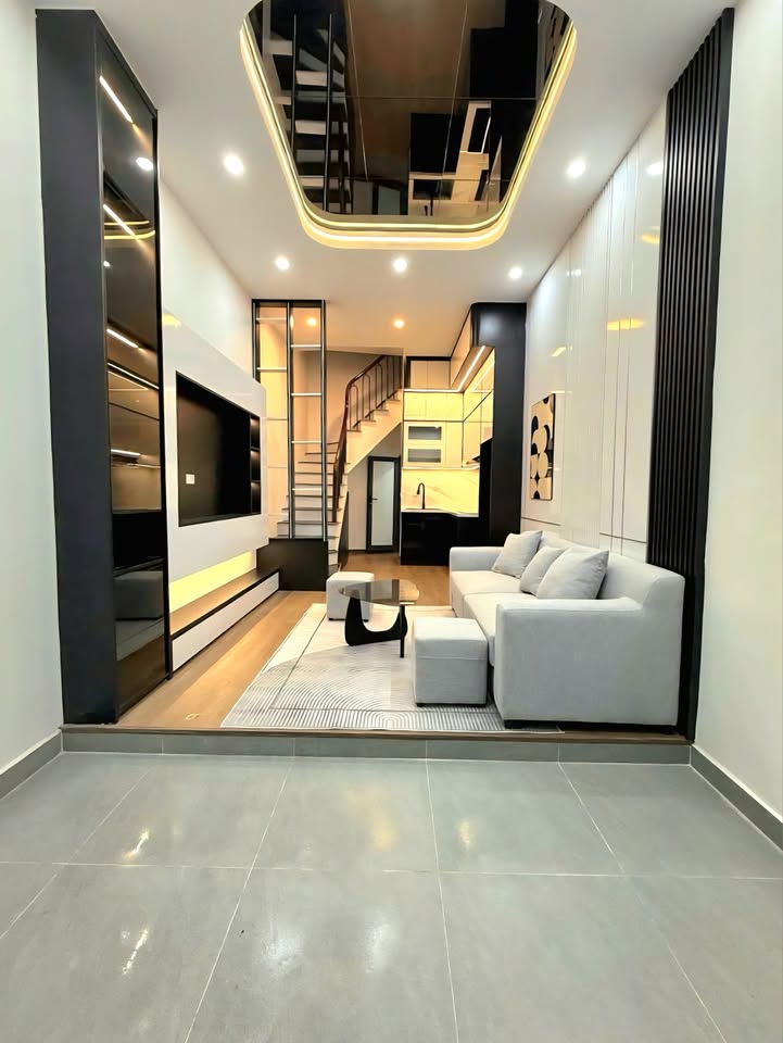 Nhà riêng Kim Mã Ba Đình 29m² giá 8.25 tỷ - Phân khúc hiếm sát phố!