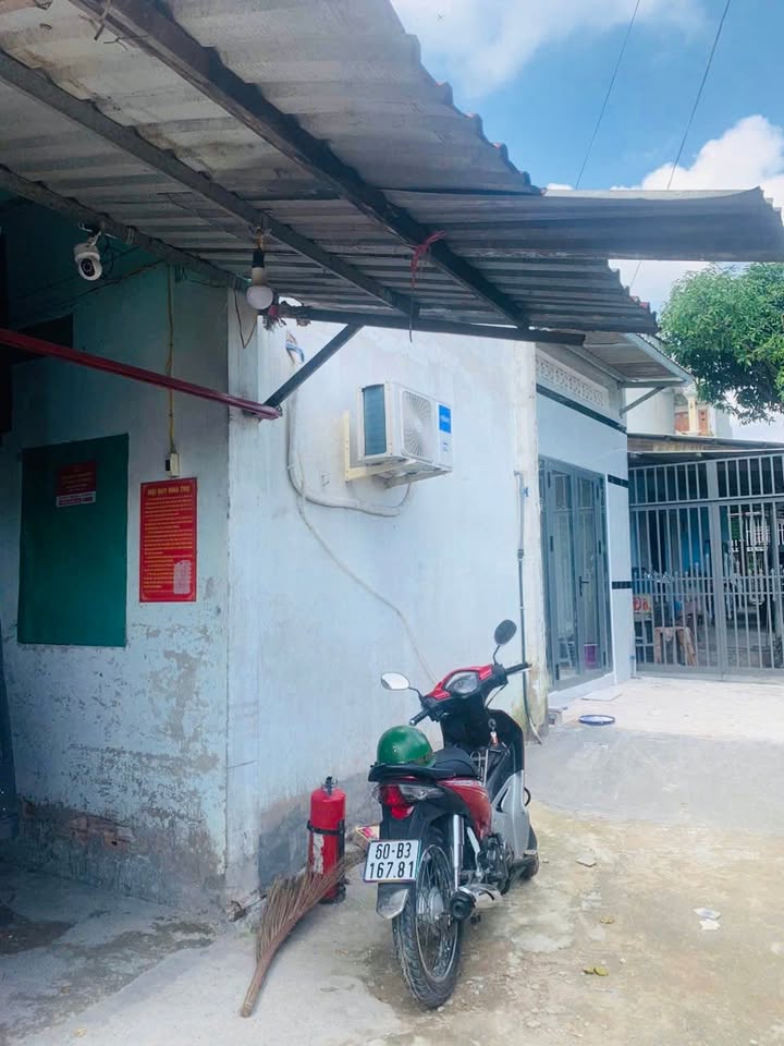 Dãy trọ 4 phòng Tân Đông Hiệp, Dĩ An - Giá chỉ 1.39 tỷ, thu nhập ổn định!