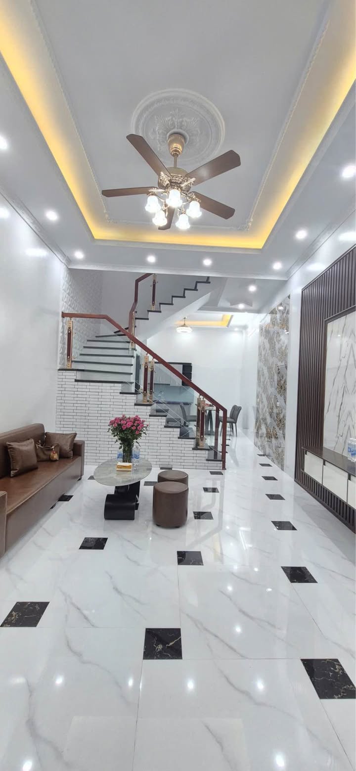 Nhà 3 tầng đường Lê Lợi, Bắc Giang 50m² giá 4 tỷ - Sẵn sàng vào ở!