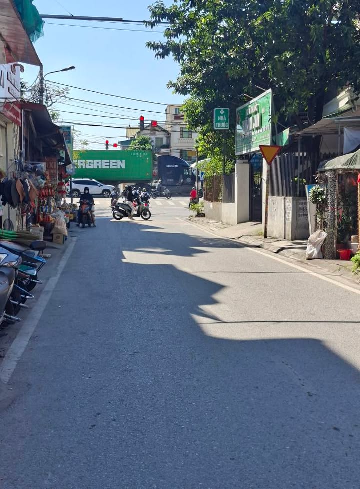 Nhà 3 tầng mới xây tại Hùng Vương, Hải Phòng 63.4m² giá 3.15 tỷ - Thiết kế hiện đại, sẵn sàng ở ngay!