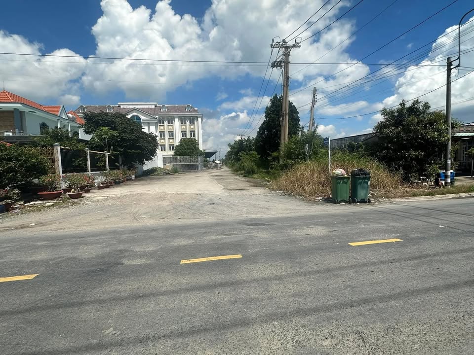 Lô đất thổ cư 197m² tại xã Tân Trụ, Tây Ninh - Chính chủ bán gấp!