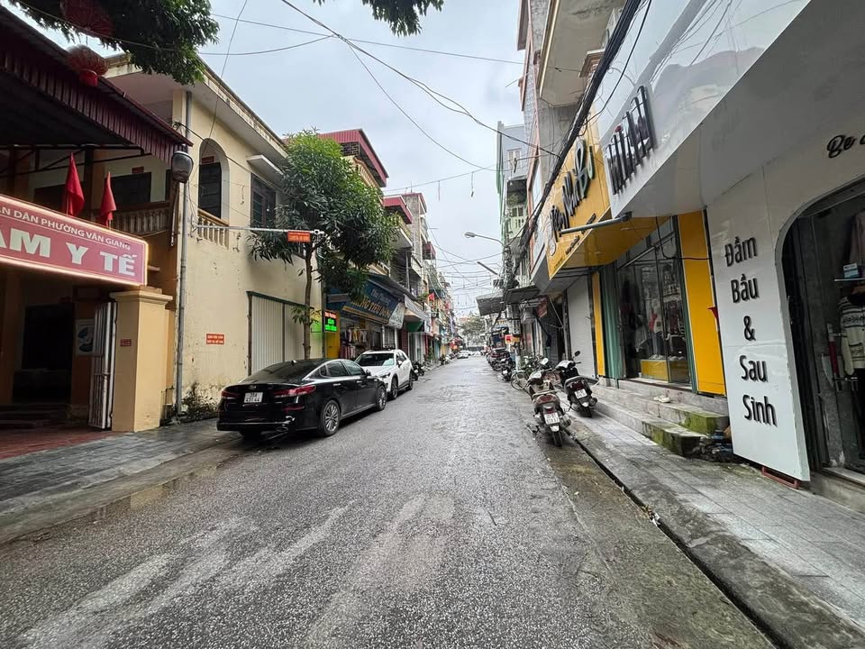 Đất tặng nhà cấp 4 đường Phan Đình Phùng 54m² giá chỉ 5 tỷ - Vị trí kinh doanh đắc địa!