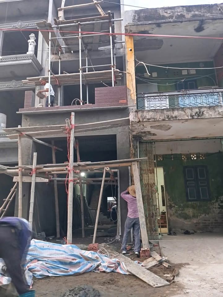 Nhà phố Quang Trung, Thái Bình 60m² giá 3 tỷ - Thiết kế hiện đại, Gara ô tô!