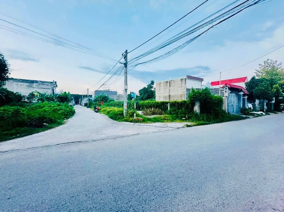 Đất nền Phú Mỹ, Thủ Dầu Một 108m² giá 2.4 tỷ - Vị trí đắc địa ngay trung tâm!