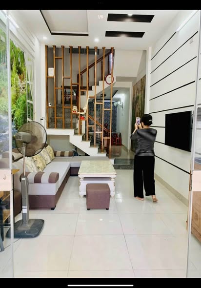 Nhà 3 tầng mặt tiền đường Thành Thái - Phường Quang Trung, Quy Nhơn - Giá chỉ 2.9 tỷ!