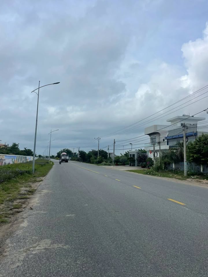 Đất biển Ninh Hải, Khánh Hòa 1922m² giá 19.22 tỷ - Đầu tư sinh lời ngay!