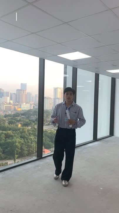 Sàn văn phòng Rox Tower 136 Hồ Tùng Mậu 138-2800m² giá chỉ từ 50 triệu/m² - Cơ hội đầu tư hấp dẫn!