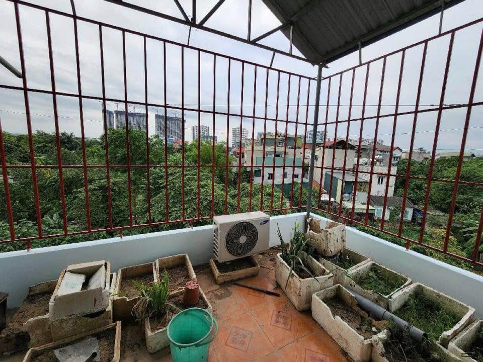 Nhà phố Tây Mỗ 32m² giá 4.6 tỷ - 3 mặt thoáng, sẵn sàng giao dịch!