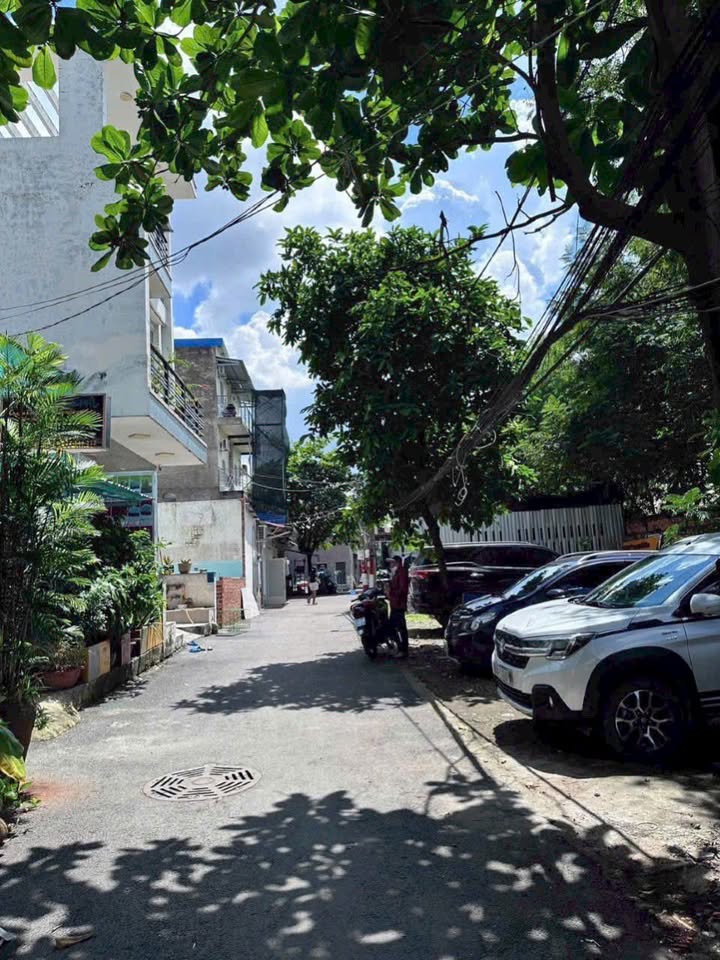 Nhà phố Thảo Điền, Quận 2 - Diện tích 193.1m² giá 29 tỷ - Đầu tư sinh lời với hợp đồng thuê ổn định!