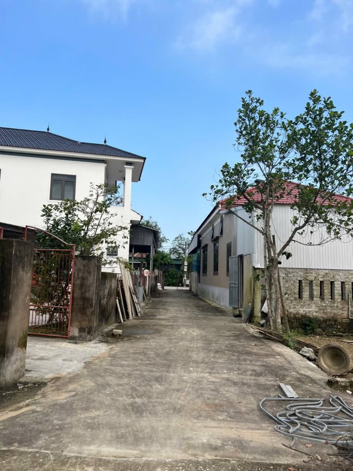 Đất Nền Nghi Phong 178.7m² giá 2.1 tỷ - Đường thông rộng rãi!