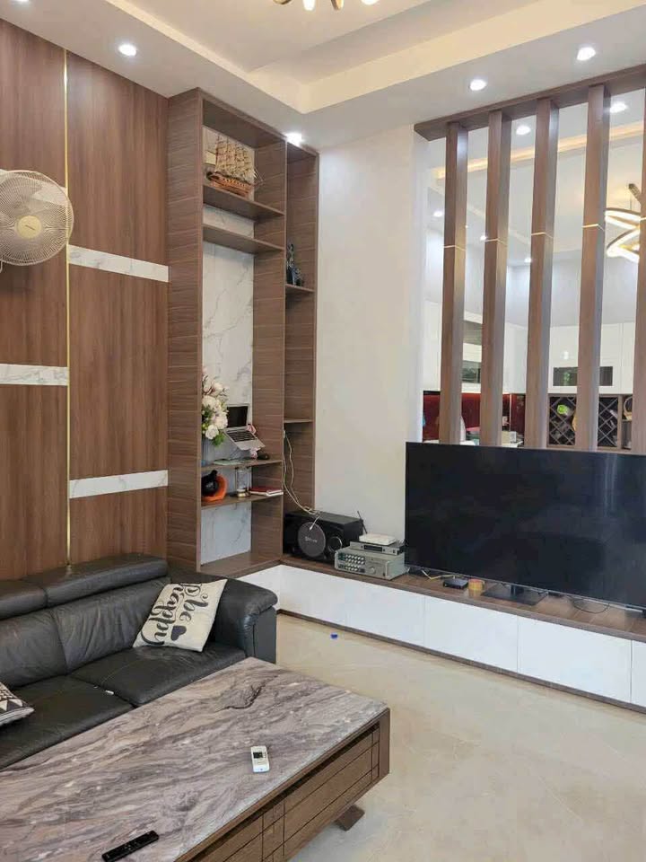 Nhà biệt thự 1 lầu tại đường Hồ Tùng Mậu, TP Kon Tum 360m² - Sẵn sàng sở hữu ngay!