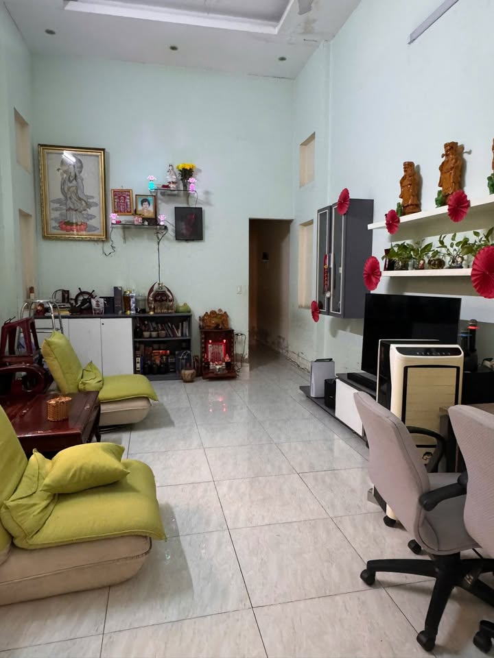 Nhà cho thuê 176m² đường Liên Khu 1-6, Bình Trị Đông - Nội thất đầy đủ, giá chỉ 10 triệu!