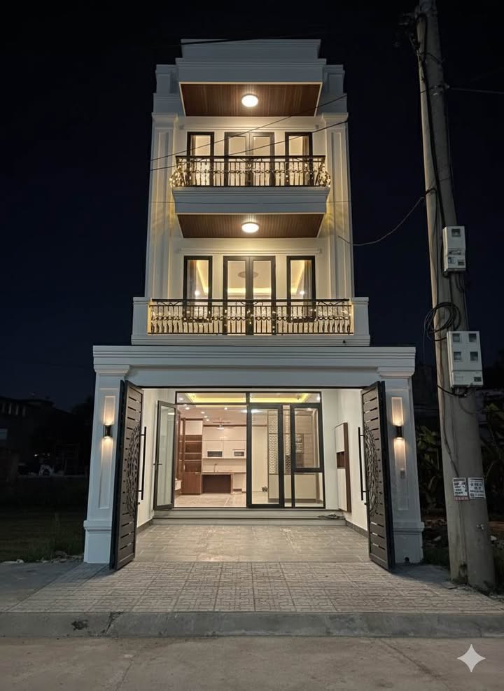 Nhà phố Thái Nguyên 100m² giá 5.2 tỷ - Đẹp như mơ, vào ở ngay!